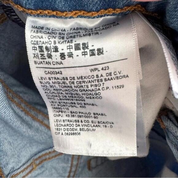 Levis Balloon Leg Jeans - Picture 12 of 12